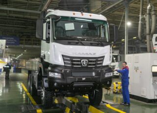 КАМАЗ проводит обучение сотрудников Lean-инструментам для перезагрузки Производственной системы