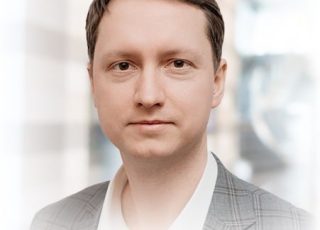 Вадим Хазов